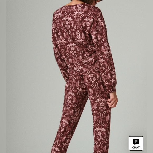 Beautiful women’s lucky brand pj set. Multiple sizes available. - Picture 3 of 8